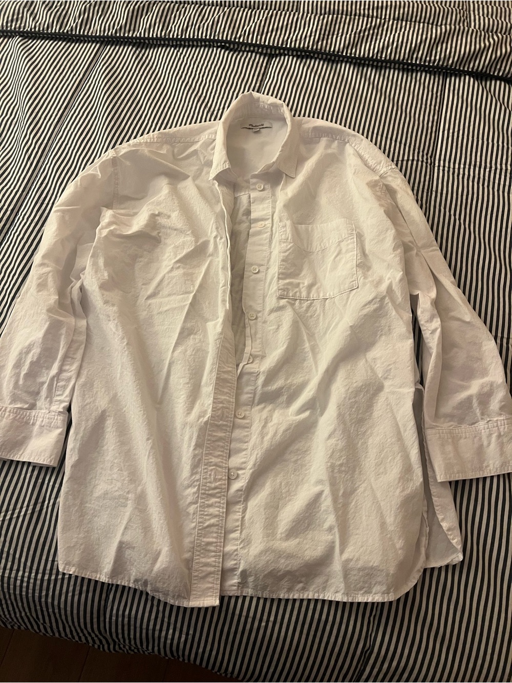 Madewell the signature poplin oversized shirt in springy stripe (white)